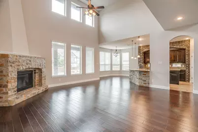 1216 Yosemite Way, Burleson, TX 76028 - Photo 7