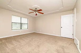 937 Springhill Dr, Burleson, TX 76028 - Photo 25