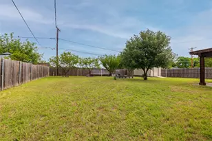 937 Springhill Dr, Burleson, TX 76028 - Photo 39