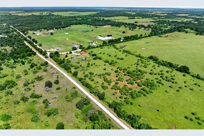 2401 Lamkin Road, Mineral Wells, TX 76067 - Photo 27