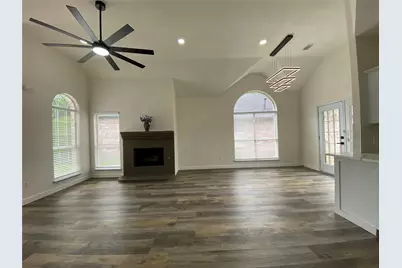 2800 Helen Lane, Mesquite, TX 75181 - Photo 7