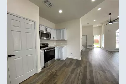 2800 Helen Lane, Mesquite, TX 75181 - Photo 15