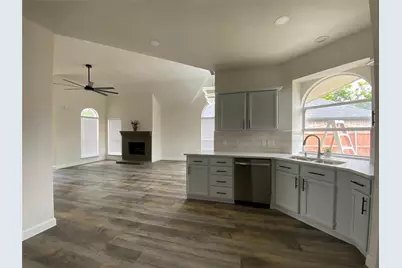 2800 Helen Lane, Mesquite, TX 75181 - Photo 11