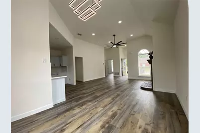 2800 Helen Lane, Mesquite, TX 75181 - Photo 9