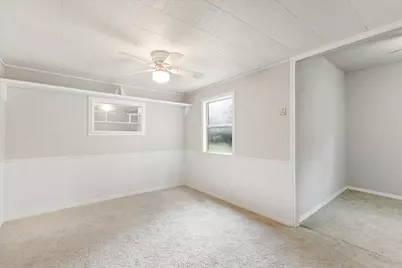 507 N 5th Street, Quinlan, TX 75474 - Photo 11