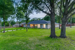 1210 Oakwood Trail, Southlake, TX 76092 - Photo 1