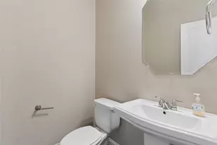 6723 Palo Duro Dr, Irving, TX 75063 - Photo 35