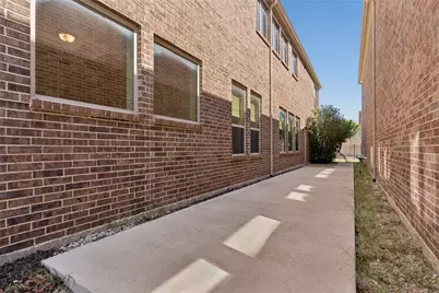 6723 Palo Duro Drive, Irving, TX 75063 - Photo 37