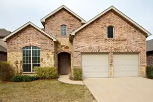 404 Hummingbird Dr, Little Elm, TX 75068 - Photo 1