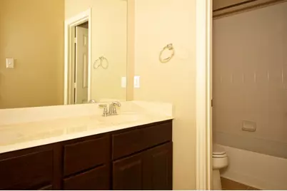 404 Hummingbird Drive, Little Elm, TX 75068 - Photo 15