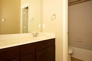 404 Hummingbird Dr, Little Elm, TX 75068 - Photo 15