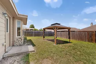 416 Prescott Ln, Fort Worth, TX 76036 - Photo 25