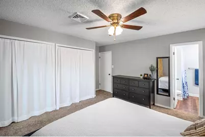 28 Coffee Tavern Road, Bedford, TX 76022 - Photo 11