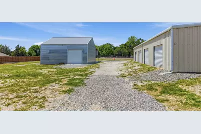 224 E Cottage Street, Sherman, TX 75090 - Photo 27