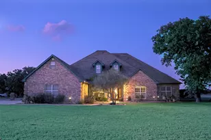 2601 NE 23rd St, Mineral Wells, TX 76067 - Photo 1