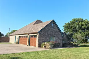 2601 NE 23rd St, Mineral Wells, TX 76067 - Photo 37
