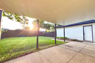1905 Edna Smith Dr, Garland, TX 75040 - Photo 21