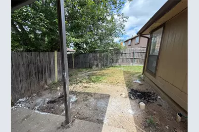 719 Westover Drive, Lancaster, TX 75134 - Photo 23