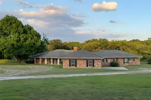 13001 Stonebridge Rd, Argyle, TX 76226 - Photo 3