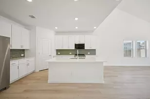 2412 Nicole Dr, Denton, TX 76208 - Photo 3