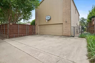 6419 Laurel Valley Rd, Dallas, TX 75248 - Photo 33