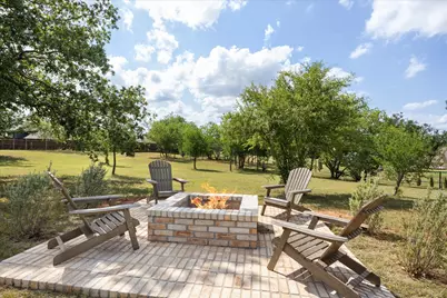 2208 Summerlin Court, Granbury, TX 76048 - Photo 37