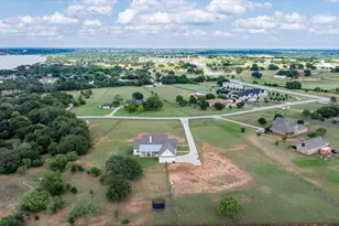 2208 Summerlin Ct, Granbury, TX 76048 - Photo 39