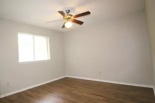 12027 Leisure Way, Dallas, TX 75243 - Photo 17