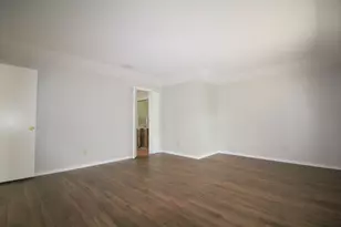 12027 Leisure Way, Dallas, TX 75243 - Photo 13
