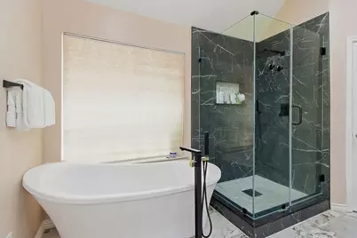 8644 Forest Glen Drive, Irving, TX 75063 - Photo 29