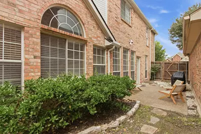 8644 Forest Glen Drive, Irving, TX 75063 - Photo 37