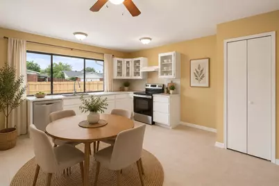 7247 Long Canyon Trail, Dallas, TX 75249 - Photo 11