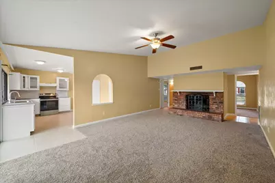 7247 Long Canyon Trail, Dallas, TX 75249 - Photo 5