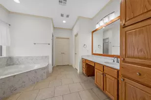 1305 Buffalo Pass, Woodway, TX 76712 - Photo 17