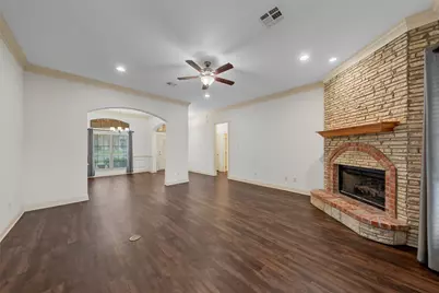 1305 Buffalo Pass, Woodway, TX 76712 - Photo 7