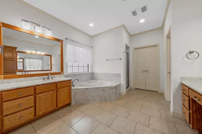 1305 Buffalo Pass, Woodway, TX 76712 - Photo 19