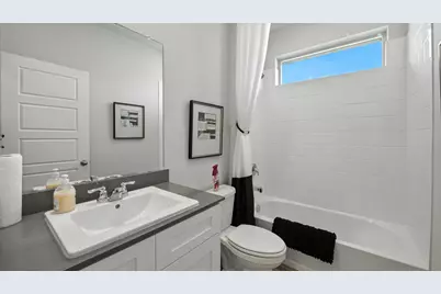 105 Tyler Street, Grandview, TX 76050 - Photo 23