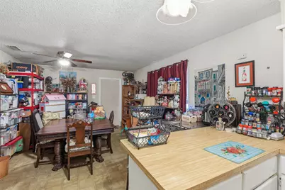 606 E Barton Street, Granbury, TX 76048 - Photo 15