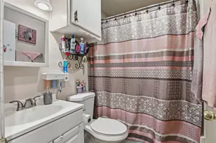 606 E Barton St, Granbury, TX 76048 - Photo 19