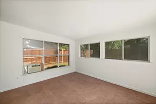 1300 Amherst Dr, Denton, TX 76201 - Photo 31
