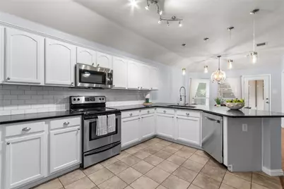 2801 Gabriel Drive, McKinney, TX 75071 - Photo 9