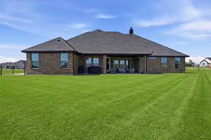 401 Venadito Dr, Godley, TX 76044 - Photo 35