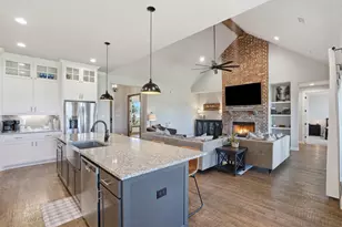 401 Venadito Dr, Godley, TX 76044 - Photo 13