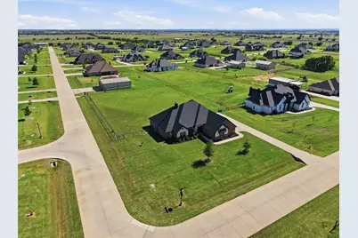 401 Venadito Drive, Godley, TX 76044 - Photo 37