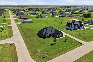 401 Venadito Dr, Godley, TX 76044 - Photo 37