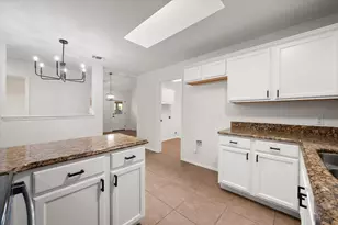 1627 Wintercrest Rd, Grand Prairie, TX 75052 - Photo 13