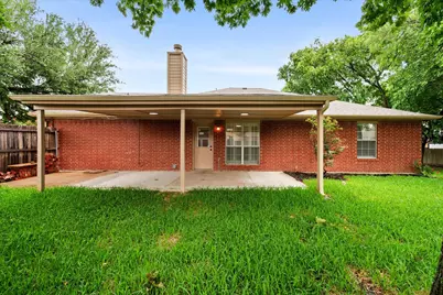 1627 Wintercrest Road, Grand Prairie, TX 75052 - Photo 29