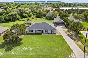 4000 Goliad Dr, Granbury, TX 76048 - Photo 33