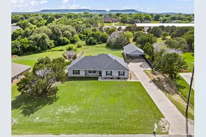 4000 Goliad Drive, Granbury, TX 76048 - Photo 3