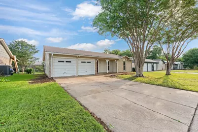 1013 Waverly Drive, Arlington, TX 76015 - Photo 3